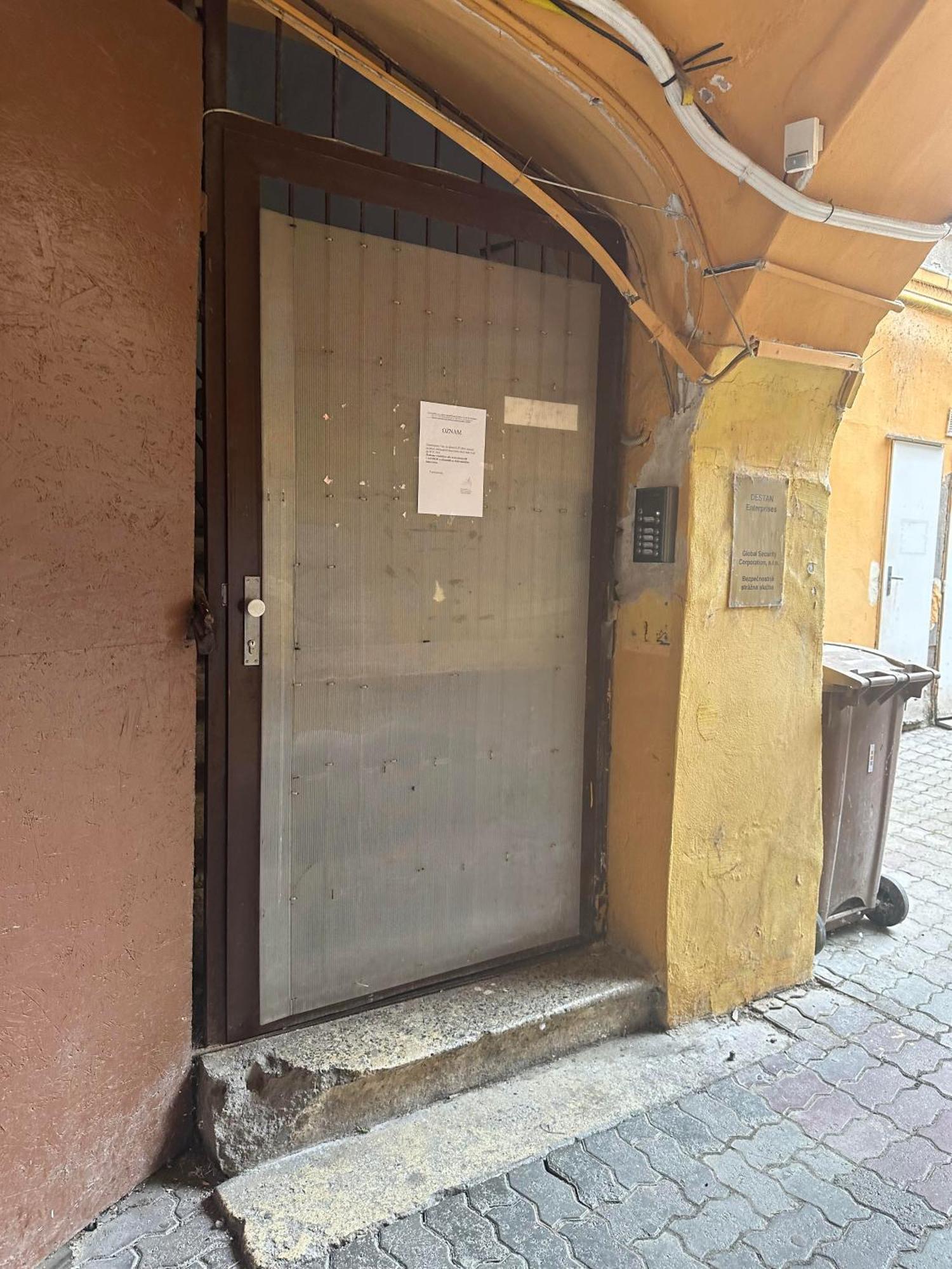Xxx Bratislava Ngoại thất bức ảnh